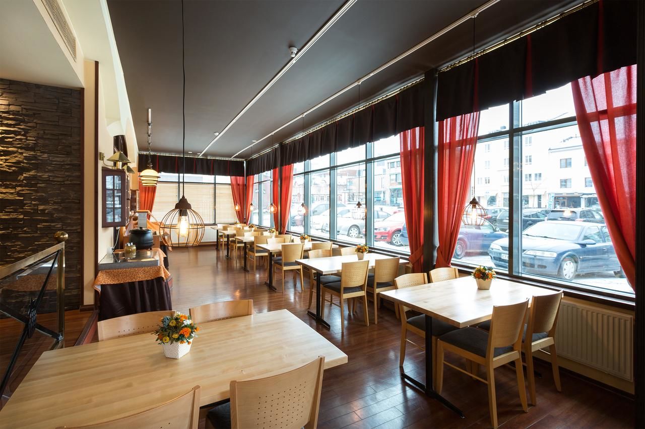 Отель Hotel Milton Йювяскюля-10