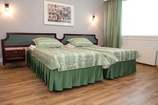 Отель Hotel Milton Йювяскюля Двухместный номер с 2 отдельными кроватями-5